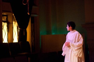 stone-wife-helen-pau_010